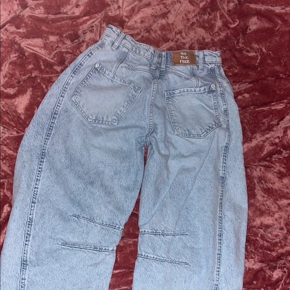 We The Free Sky Blue Barrel leg Denim Jeans - Picture 5 of 8